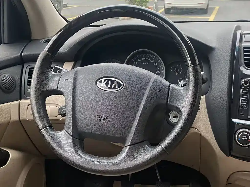 Kia Sportage 2011 — фото 19