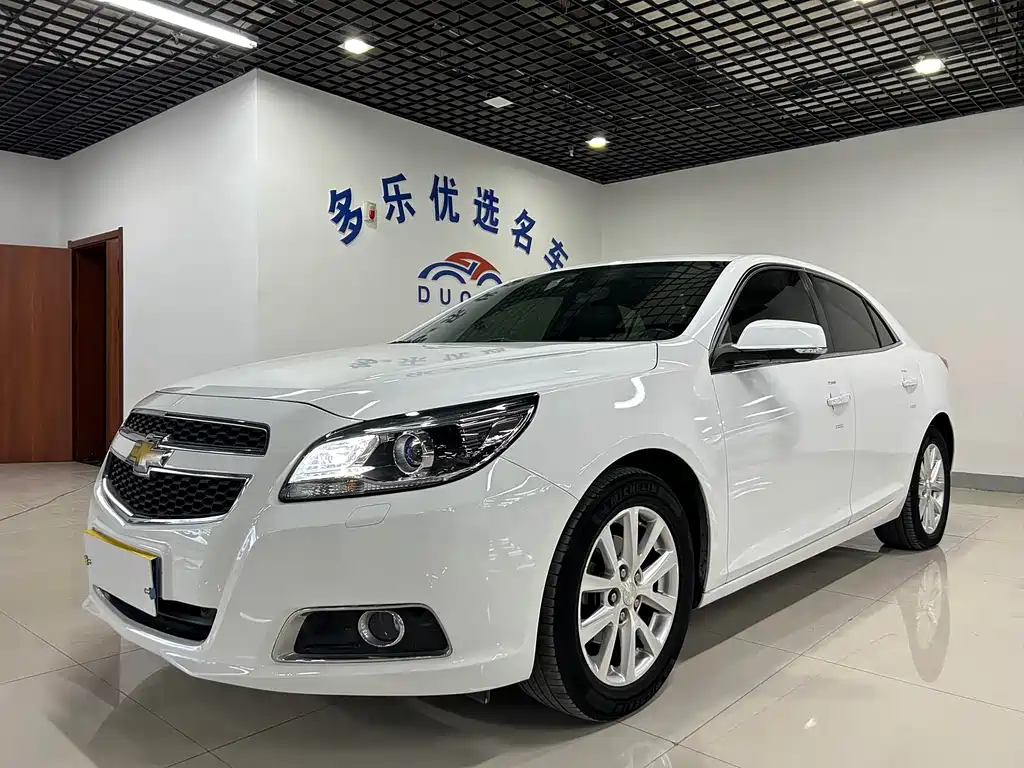 Chevrolet Malibu 2014 — фото 1