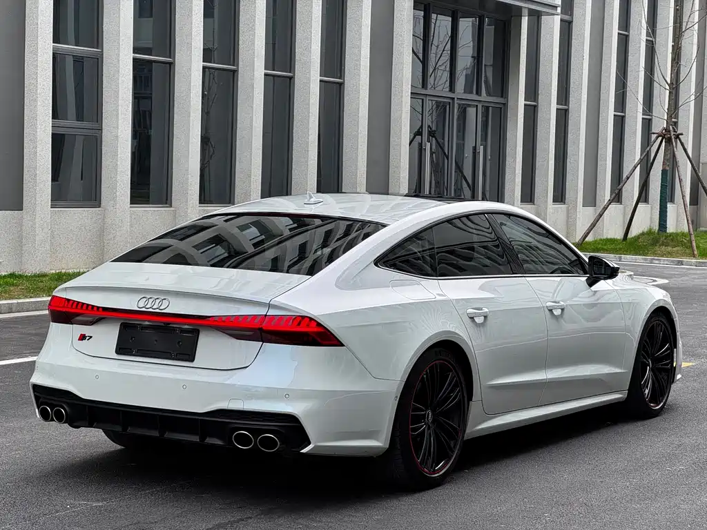 Audi A7 2019 — фото 3