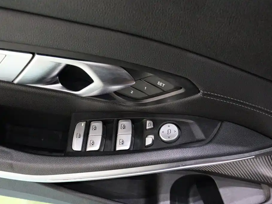 BMW 3 Series 2020 — фото 18