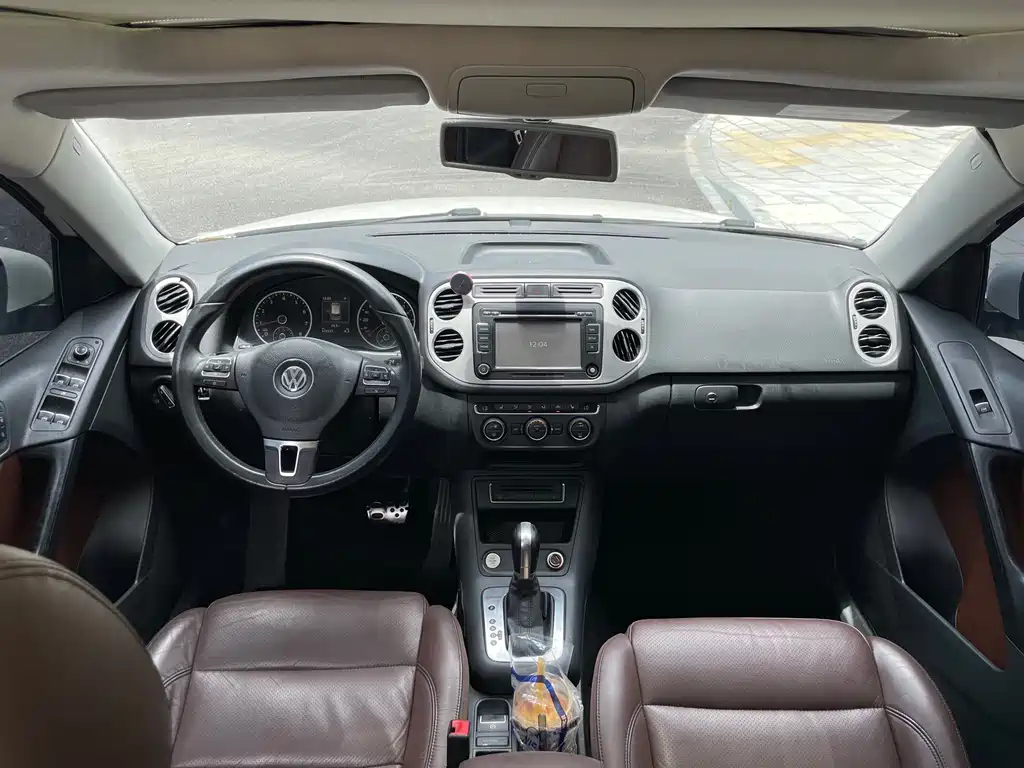 Volkswagen Tiguan 2015 — фото 10