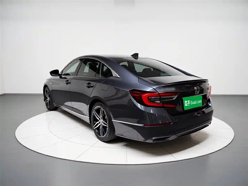 Honda Accord 2022 — фото 5