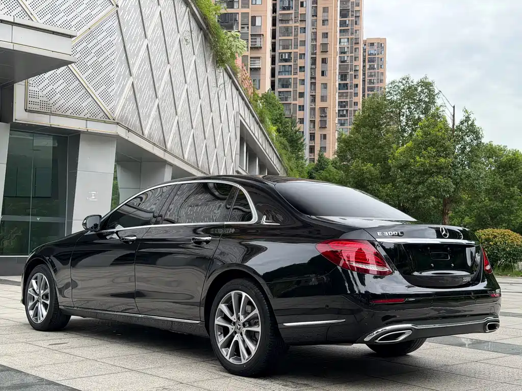 Mercedes-Benz E-Class 2019