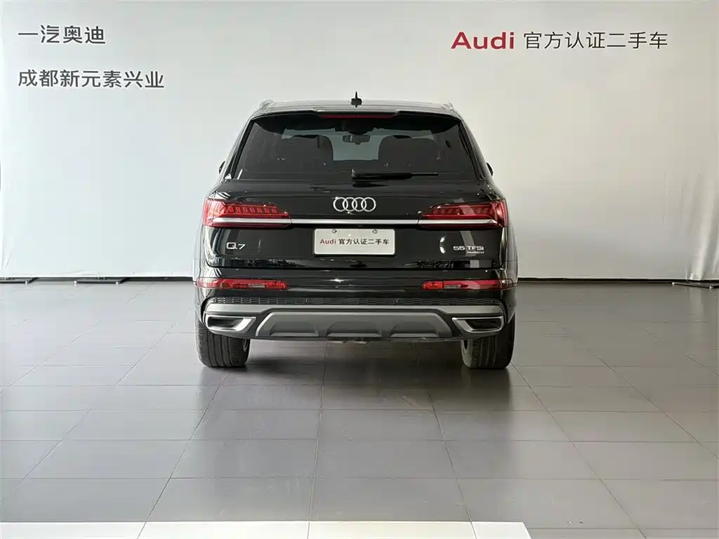 Audi Q7 2023 — фото 5