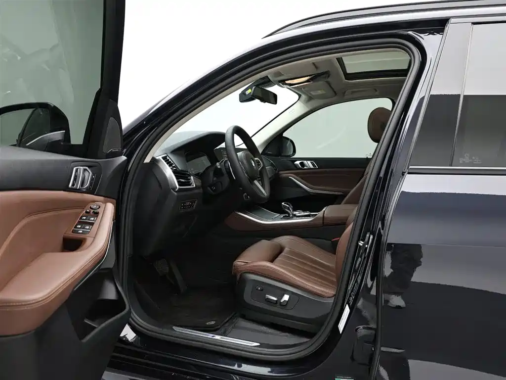 BMW X5 2019 — фото 11