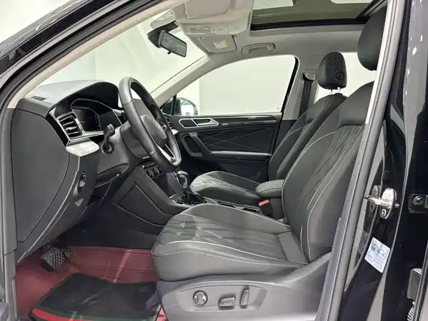 Volkswagen Tiguan L 2023