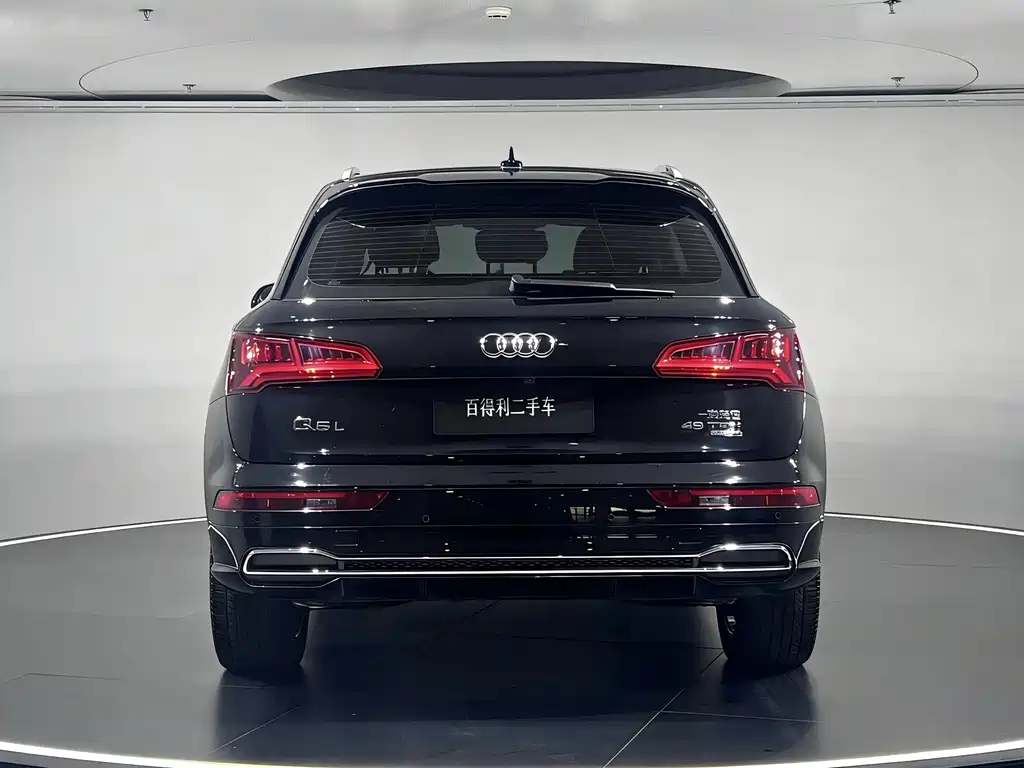 Audi Q5L 2021 — фото 5