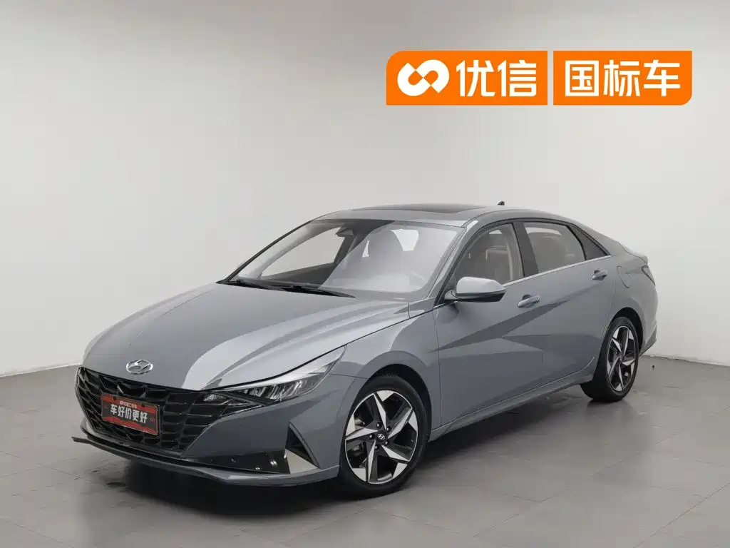 Hyundai Elantra 2022
