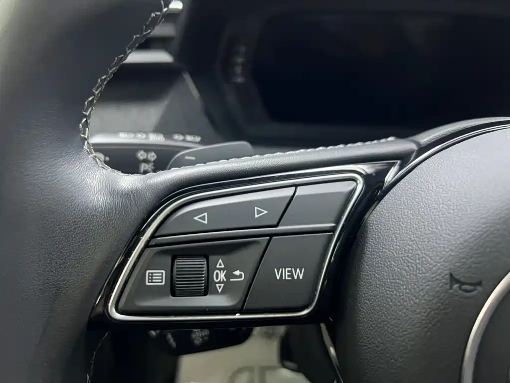 Audi A3 2023 — фото 12