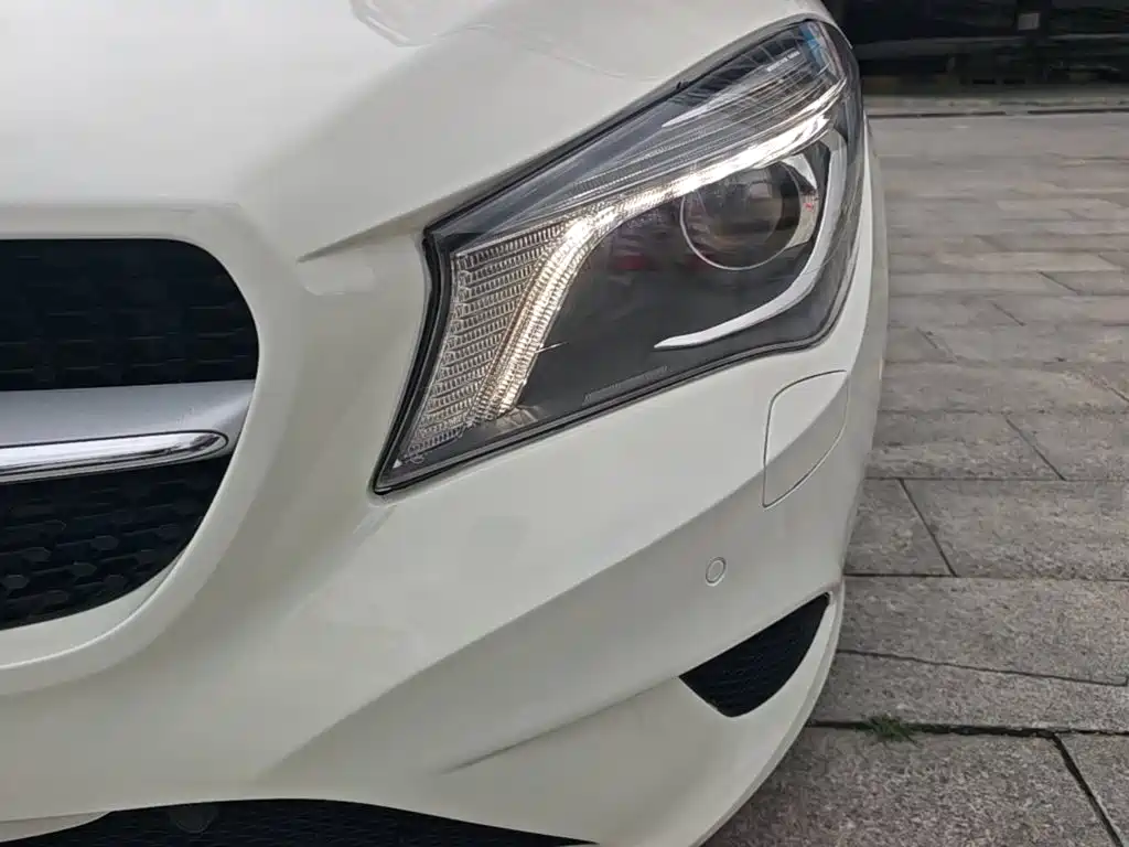 Mercedes-Benz CLA 2016 — фото 24