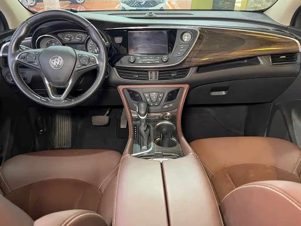 Buick Envision Plus 2017 — фото 13