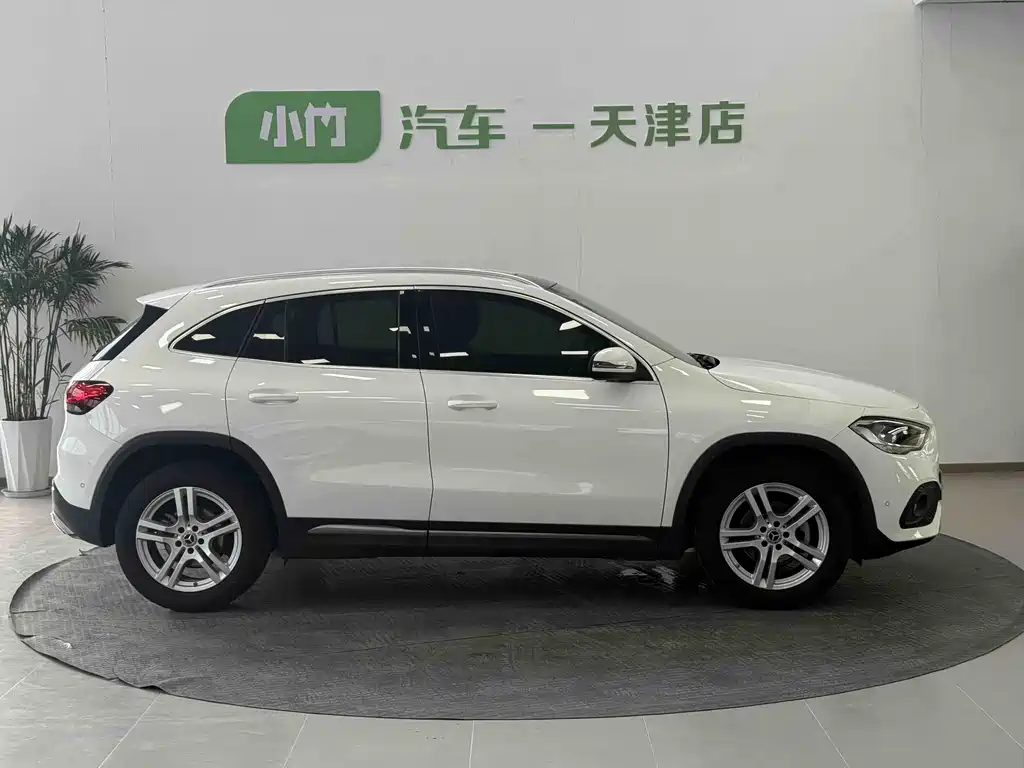 Mercedes-Benz GLA 2022 — фото 4