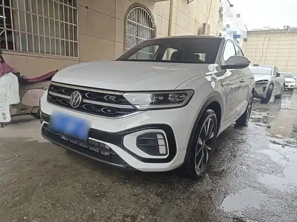 Volkswagen T-Roc 2025