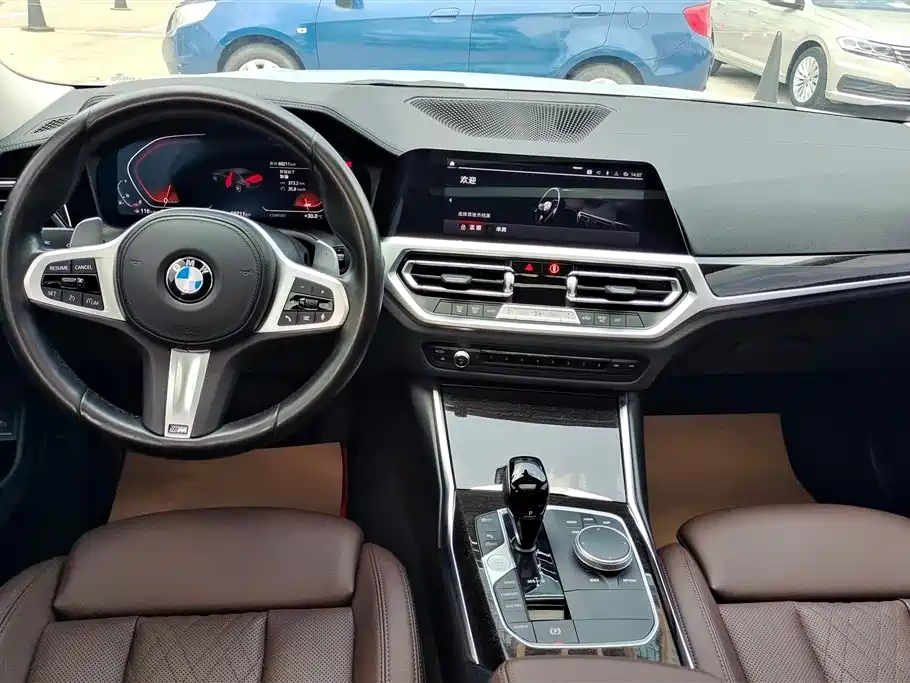 BMW 3 Series 2022 — фото 12