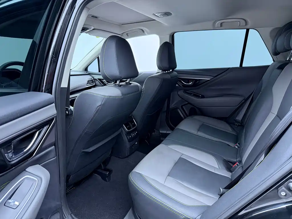 Subaru Outback 2022 — фото 5