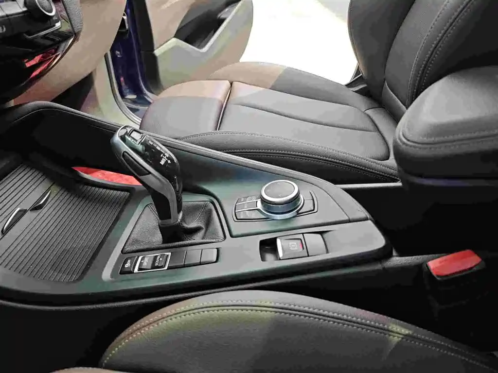 BMW X1 2022 — фото 15