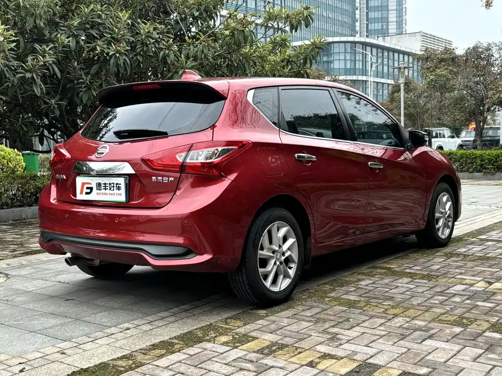 Nissan Tiida 2021 — фото 24