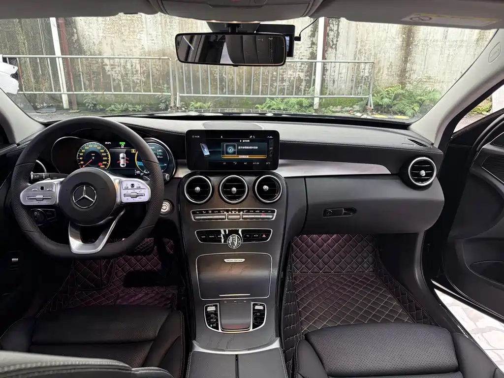 Mercedes-Benz C-Class 2021 — фото 16
