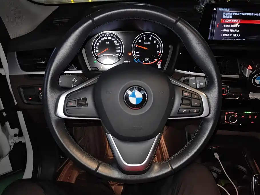 BMW X1 2021 — фото 15