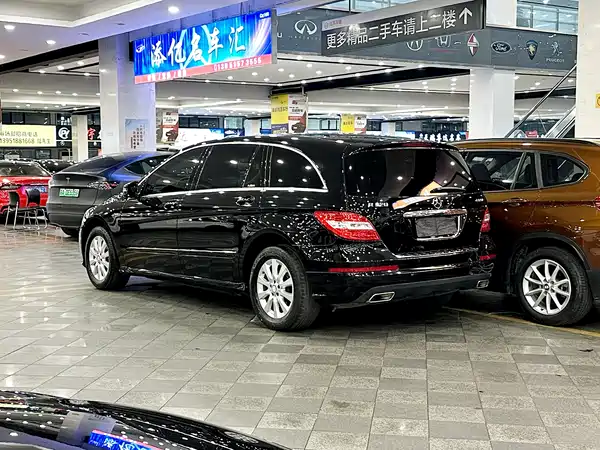 Mercedes-Benz R-Class 2017