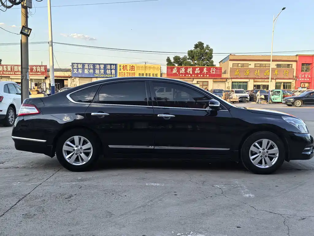 Nissan Teana 2012