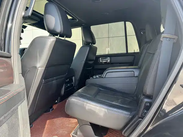 Lincoln Navigator 2017