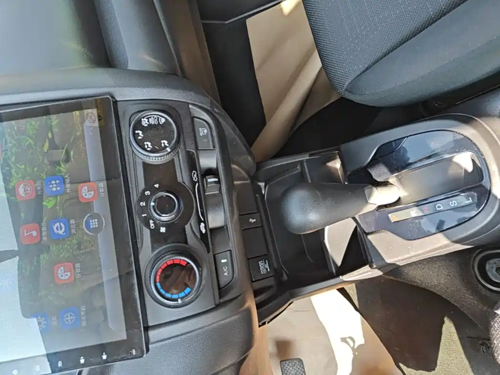 Honda Fit 2016 — фото 14