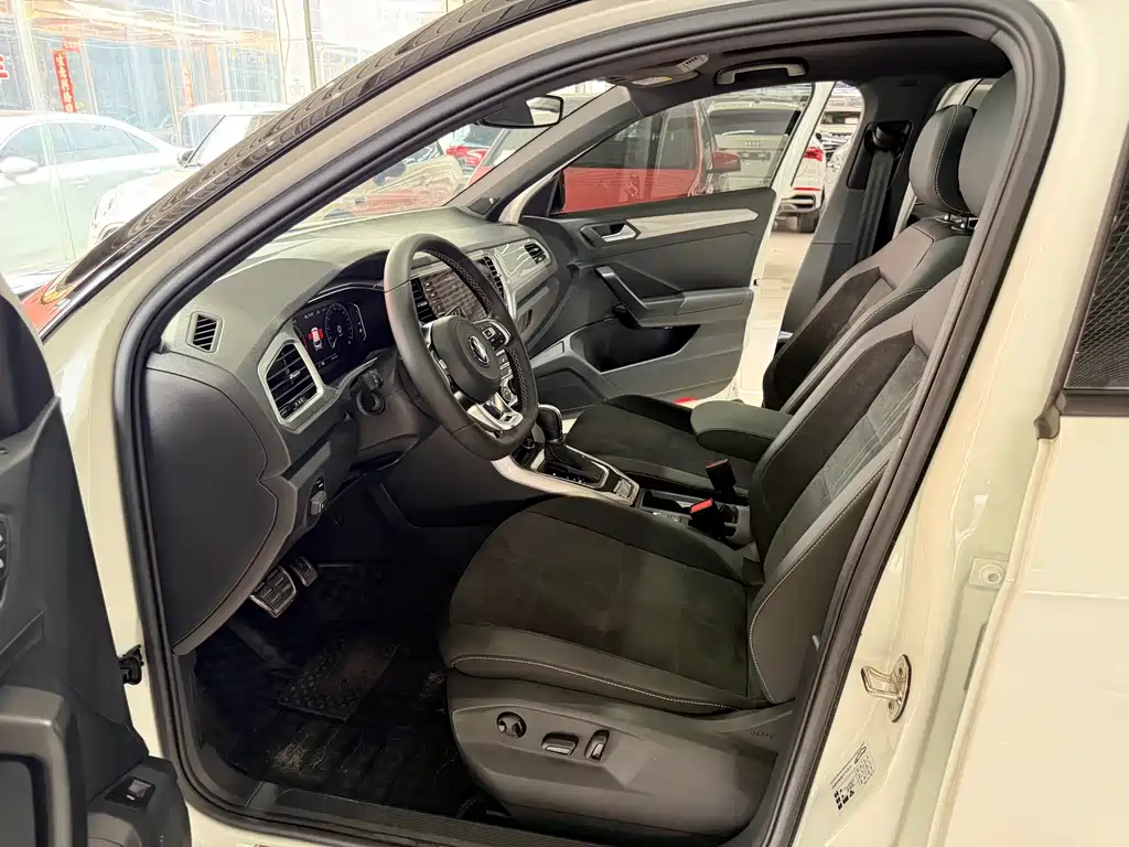 Volkswagen T-Roc 2022