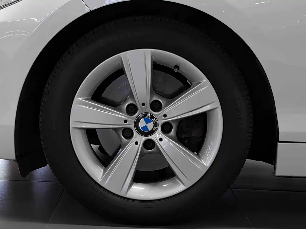 BMW 2 Series 2017 — фото 11