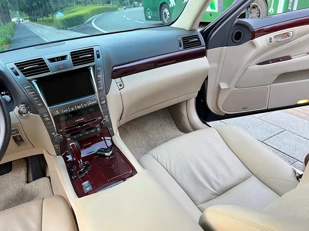 Lexus LS 2006 — фото 15
