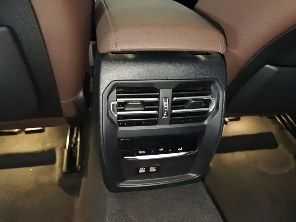 BMW 3 Series 2020 — фото 13