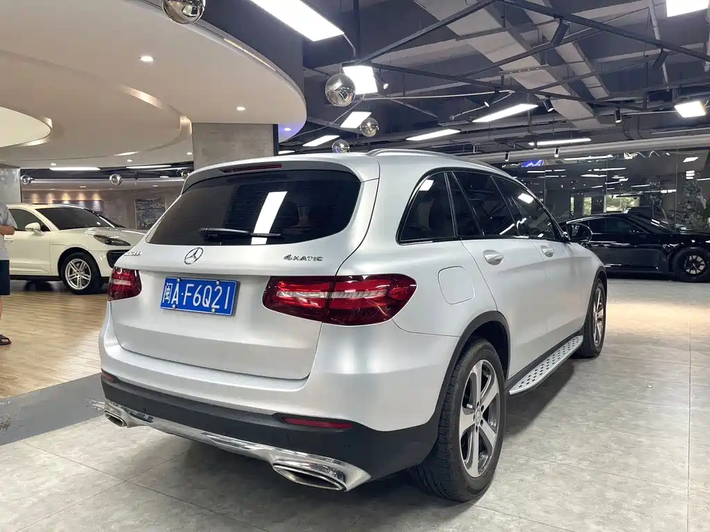 Mercedes-Benz GLC 2016