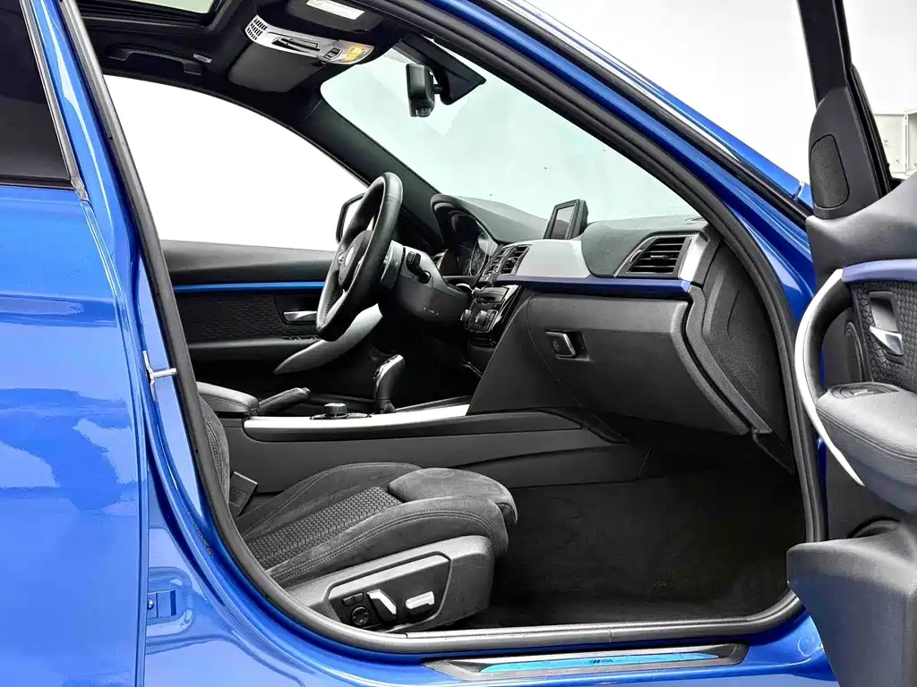 BMW 3 Series 2018
