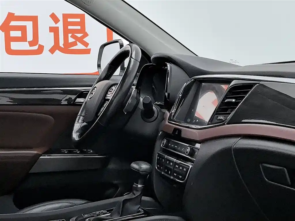 GAC Motor Trumpchi GS8 2017 — фото 22