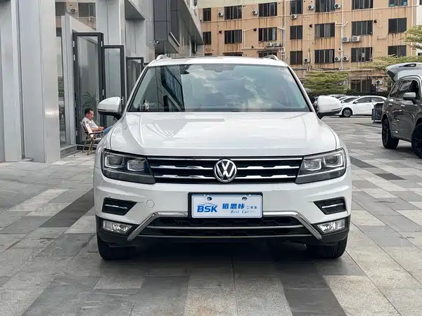 Volkswagen Tiguan L 2020