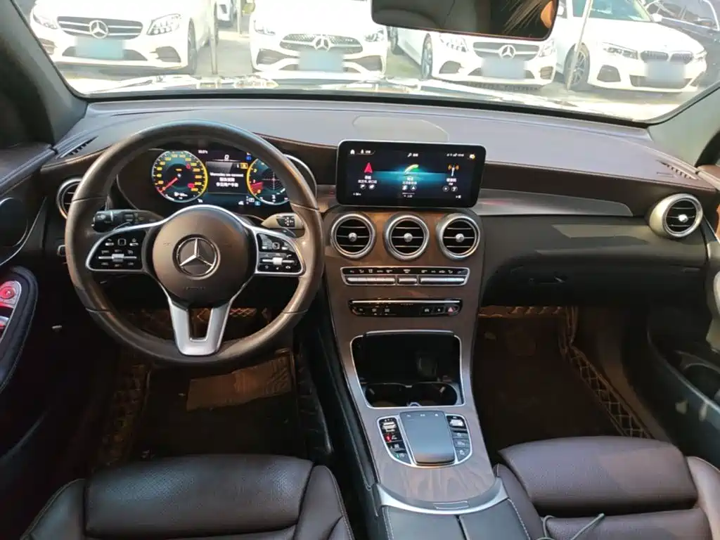 Mercedes-Benz GLC 2021 — фото 10