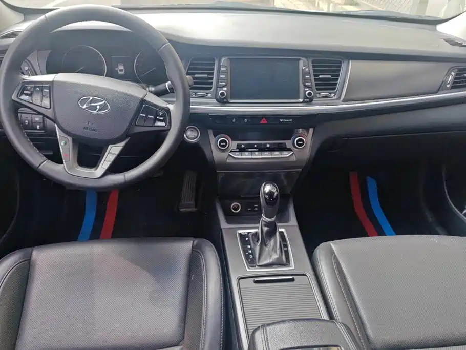 Hyundai Mistra 2017 — фото 12