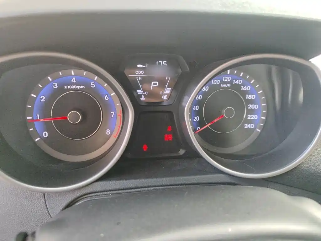 Hyundai Elantra 2017
