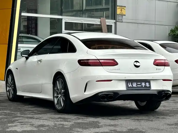 Mercedes-Benz E-Class 2021