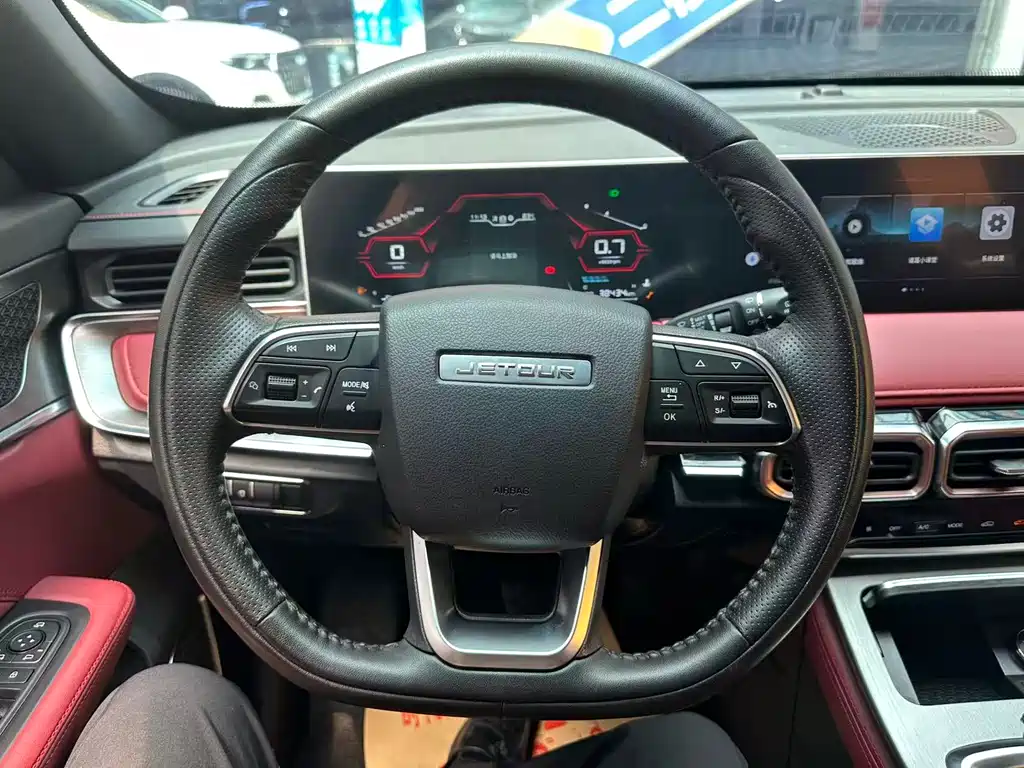 Jetour X70 PLUS 2023 — фото 11