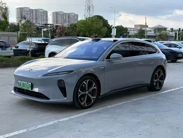NIO ET5T 2024