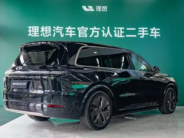 Li Auto L9 2025