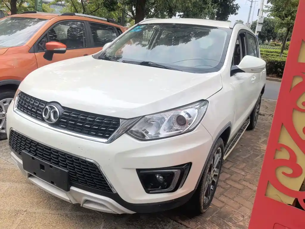BAIC Senova X35 2017