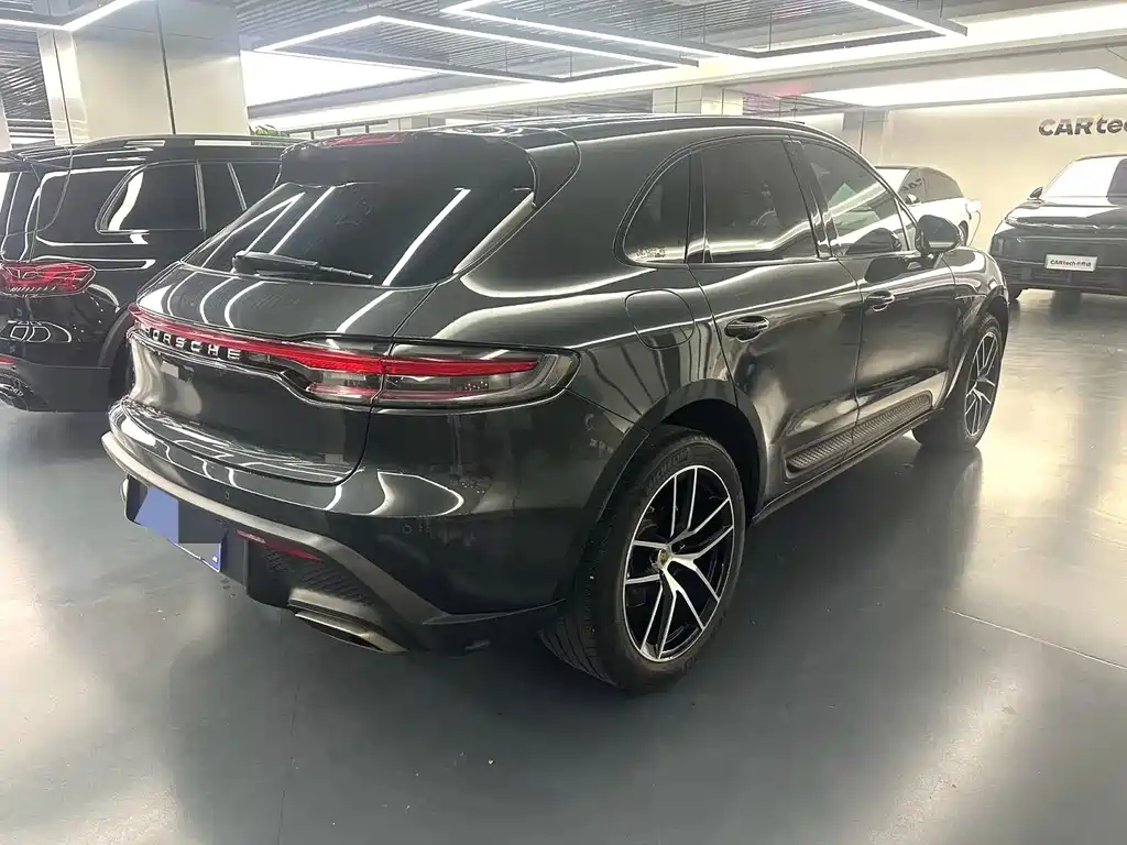 Porsche Macan 2022