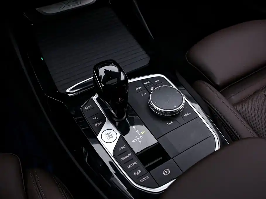 BMW X3 2022 — фото 9