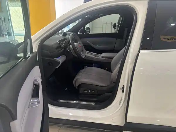 NIO EC6 2025