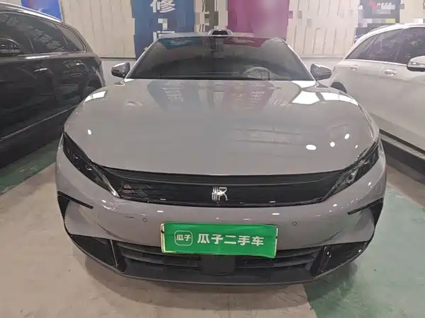 BYD Han 2025