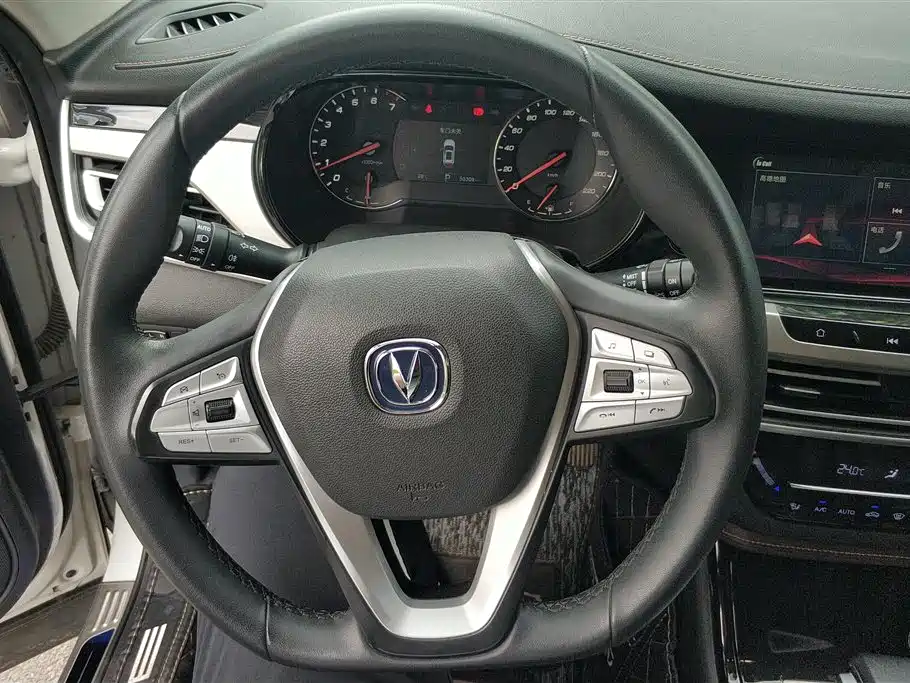 Changan CS35PLUS 2019 — фото 15