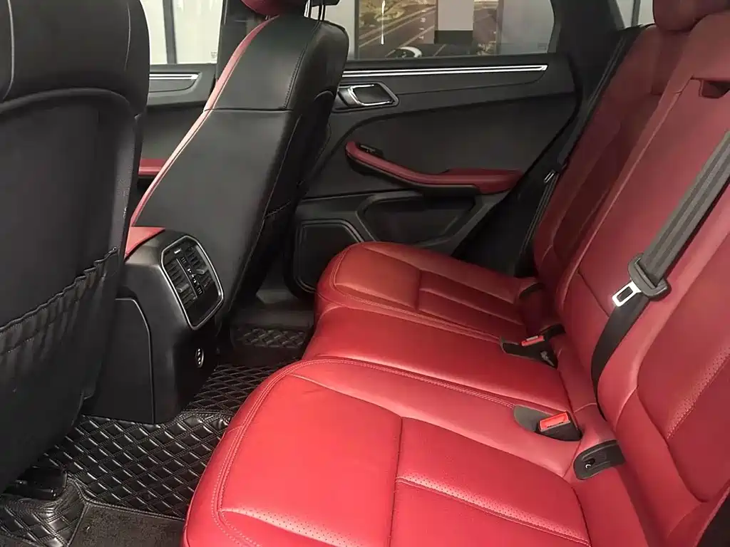 Porsche Macan 2022