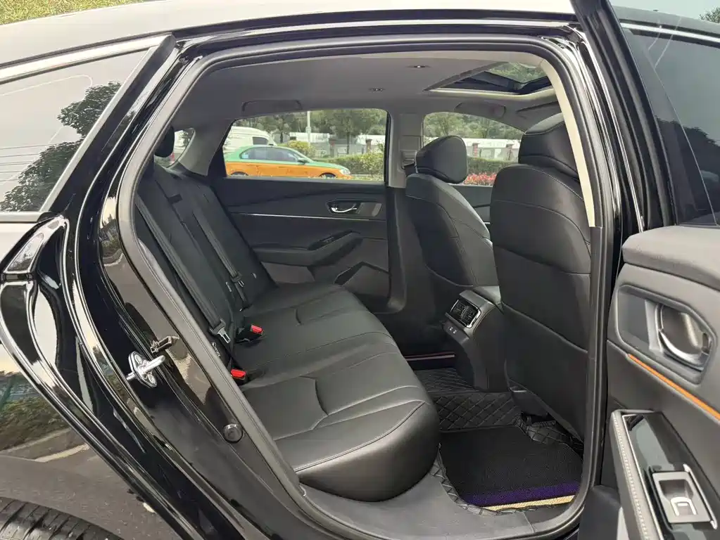 Honda Accord 2025